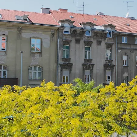 Zest And Nest Apartments In The Center Zagreb Exterior photo
