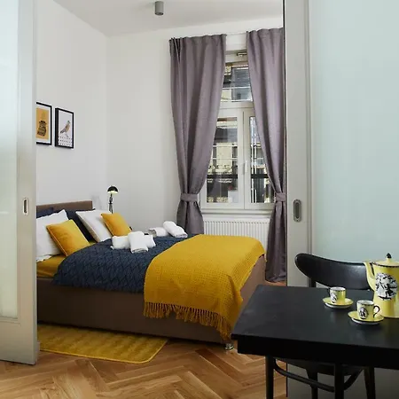Zest And Nest Apartments In The Center Zagreb Exterior photo