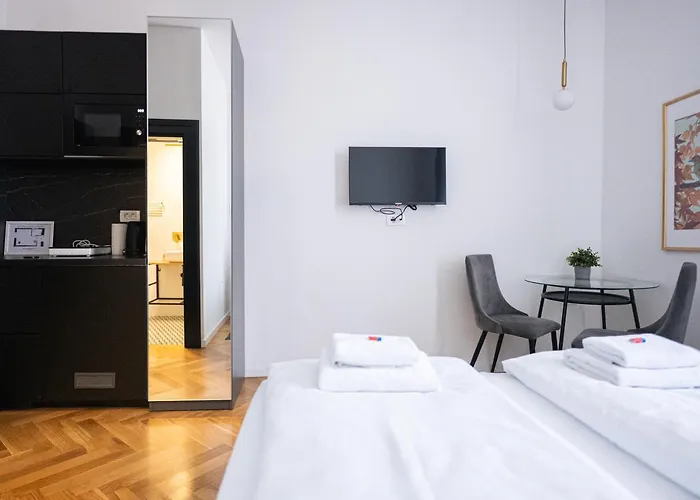Zest And Nest Apartments In The Center