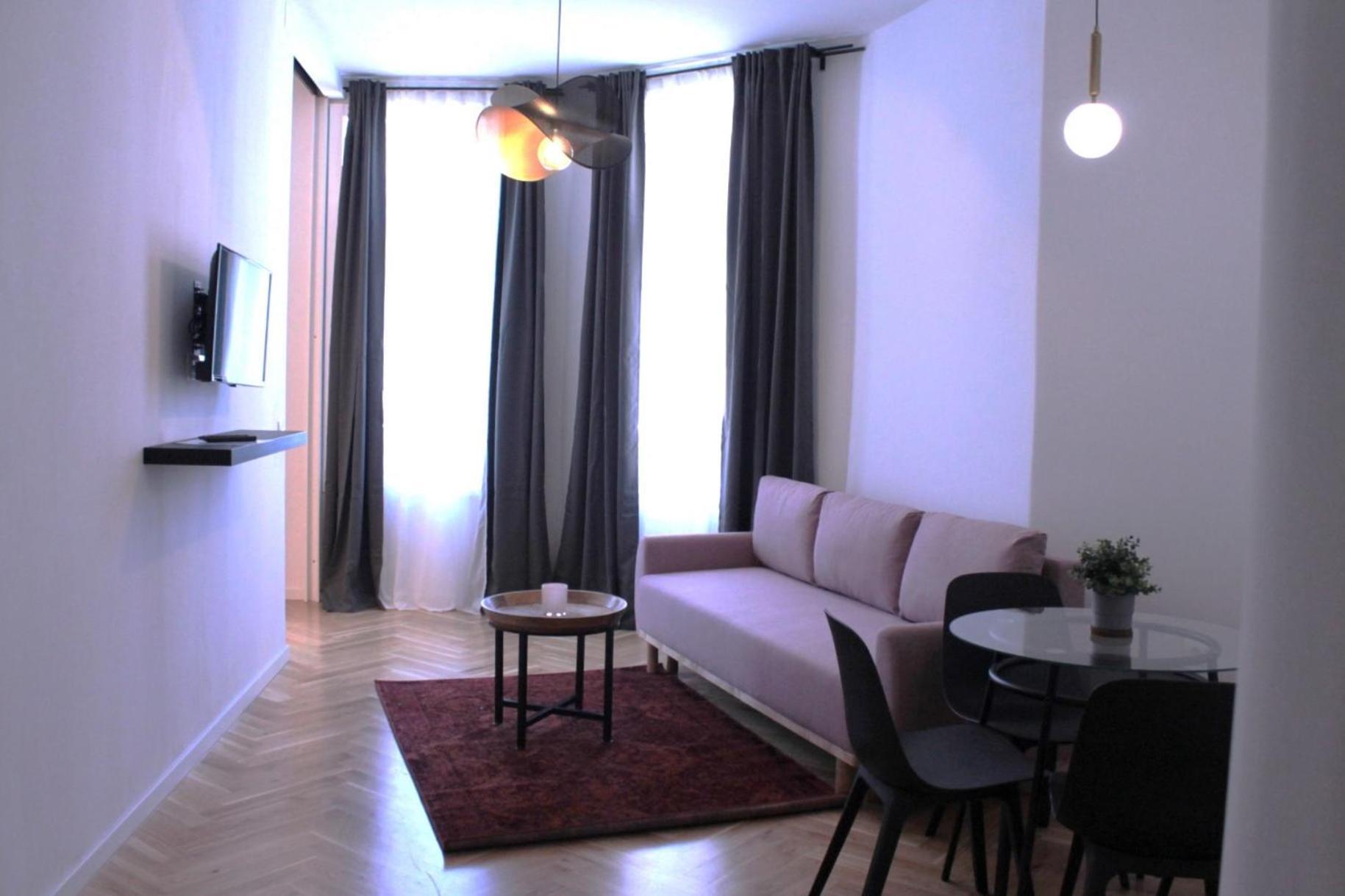 Zest And Nest In The Center Apartment